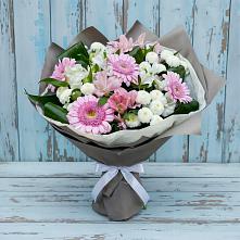 Букет цветов из:  Герберы, Альстромерии и Хризантемы в Новый Свет