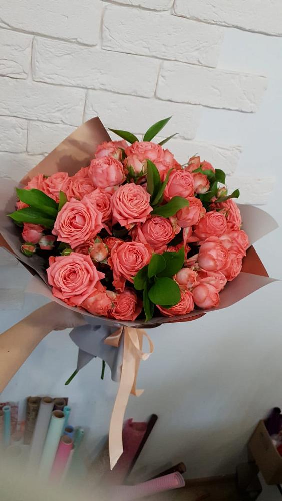 Букет цветов из: Розы в Новый Свет