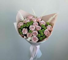 Букет цветов из:  Розы и Хризантемы в Новый Свет