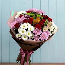 Букет цветов из:  Розы, Хризантемы и Альстромерии в Новый Свет